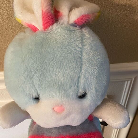 Lee’s Rainbow Products 1980’s Rainbow Bunny Rare and Hard To Find! - Picture 13 of 15